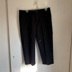 Dockers women’s black capris